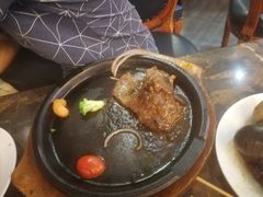 -吉布鲁牛排海鲜自助(武侯泛悦国际店)