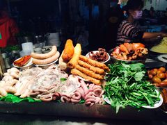 -六合夜市