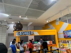 -line friends(明洞旗舰店)