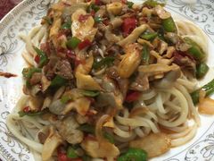 -新疆风味冷水鱼庄(友谊峰路店)