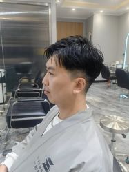 -杉影印象日式烫染專門店