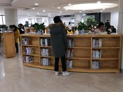 -武汉大学图书馆·文理学部总馆