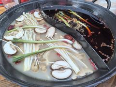 -乖嬢嬢重庆老火锅(南联店)