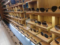-宝丽眼镜(湖墅店)