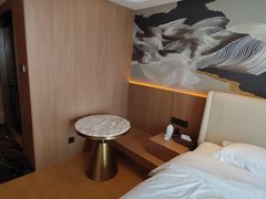 -爱舍海岸酒店(香港中路五四广场店)