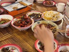 -冶建镜子·老南昌大排档·江西虾王(总店)