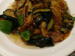 -吴记酱骨炖菜馆(西大直街店)