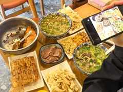 -八百里牛肉汤(盖饭·锅贴·万象城店)