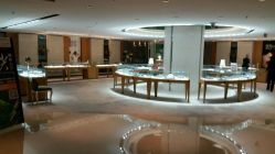-北京七彩云南翡翠珠宝旗舰店(月坛店)