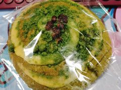 抹茶红豆-风车面包