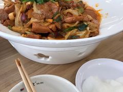 -拿渡·水煮鱼麻辣香锅(王府井奥莱·香江小镇店)