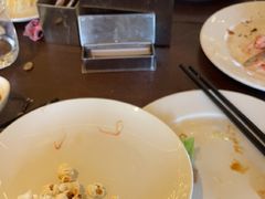 -大中华希尔顿酒店-念自助餐·嗨啤·小龙虾