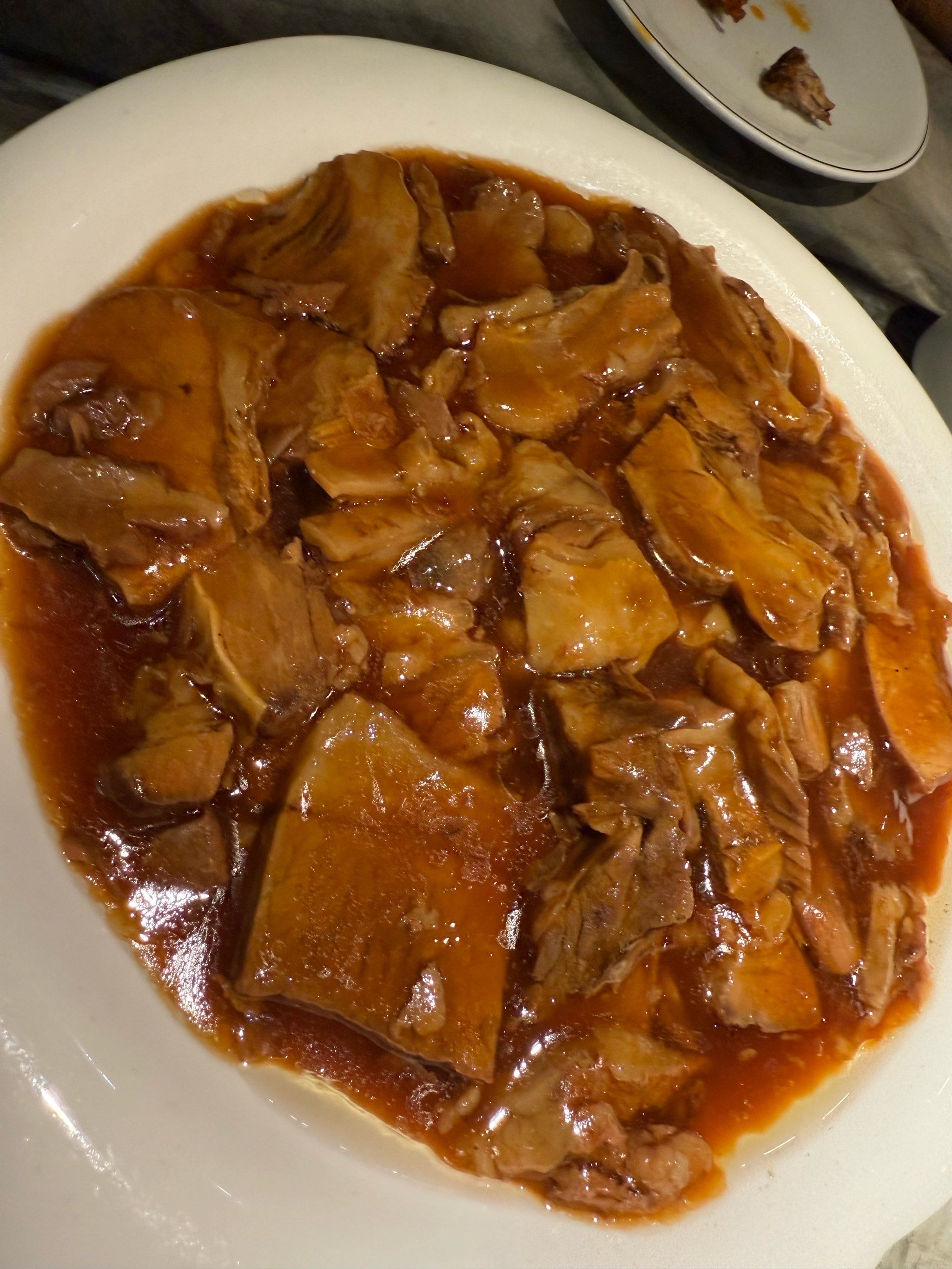 黄焖牛肉比牛窝骨好吃