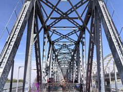 -人民防洪胜利纪念塔