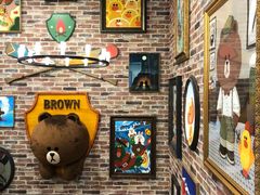 -LINE FRIENDS Garosu-gil Flagship Store