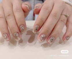 -妙睫屋日式美甲美睫