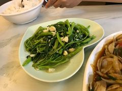 -覃记海鲜美食餐厅