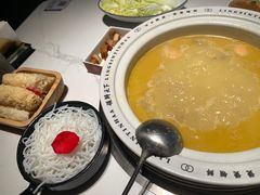 -领鲜天下·焗海鲜·花胶鸡(天目里店)