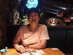 -吃饭皇帝大土家民族菜(正大广场店)