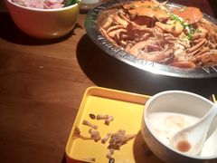-胖哥俩肉蟹煲(济南世茂国际广场店)
