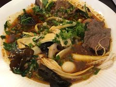 -成都你六姐·牛肉冒菜(城市集市合生汇店)