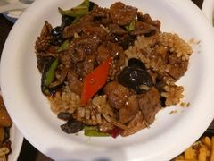 -刘胖子家常菜·蹄花焖藕(中央花园店)