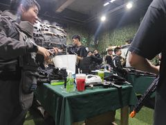 -兵魂·室内真人CS枪战俱乐部·团建·军事轰趴馆
