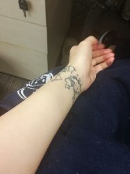 -椿树下·Tattoo纹身工作室