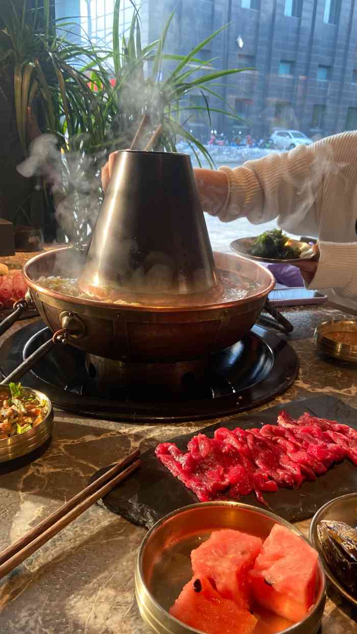 烟囱铜锅涮肉-"冬天91火锅02与冷风更配哦(07-ω-`.