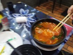 -桥香园过桥米线(国贸店)