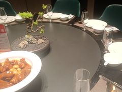 -忆江南·临江鱼馆