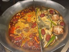 -湊湊火锅·茶憩(打浦桥日月光店)