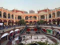 -佛罗伦萨小镇广佛名品奥特莱斯(疏港路店)