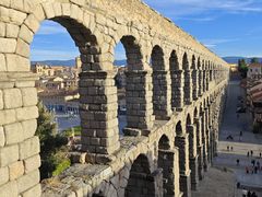 -塞哥维亚输水道