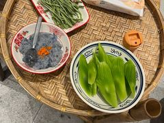 -袁山山重庆火锅(丈八北路店)