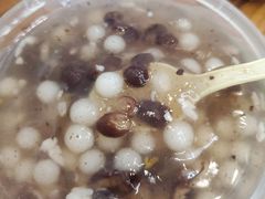 -芳婆糕团店(王府大街店)