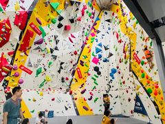 -问山MountQuest攀岩馆