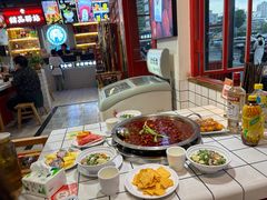 -蛙一刀·麻椒鱼火锅(金仙桥店)