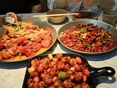 -巴厘龙虾·榜首油焖大虾(音乐学院·沿江酒馆店)