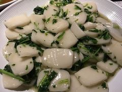 荠菜炒年糕-南小馆(迪士尼小镇店)