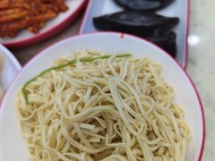 -服务大楼冷面(延大店)