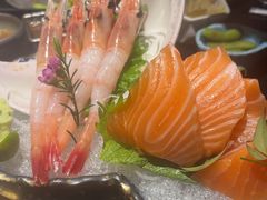 -山川小町·极番烧肉(新地假日广场店)