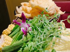 -牛村来人潮汕牛肉火锅(西单店)