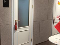 -索菲亚全屋定制衣柜橱柜家具(十里河居然之家智能馆家具店)