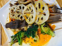 -八一好吃街·高品美食广场