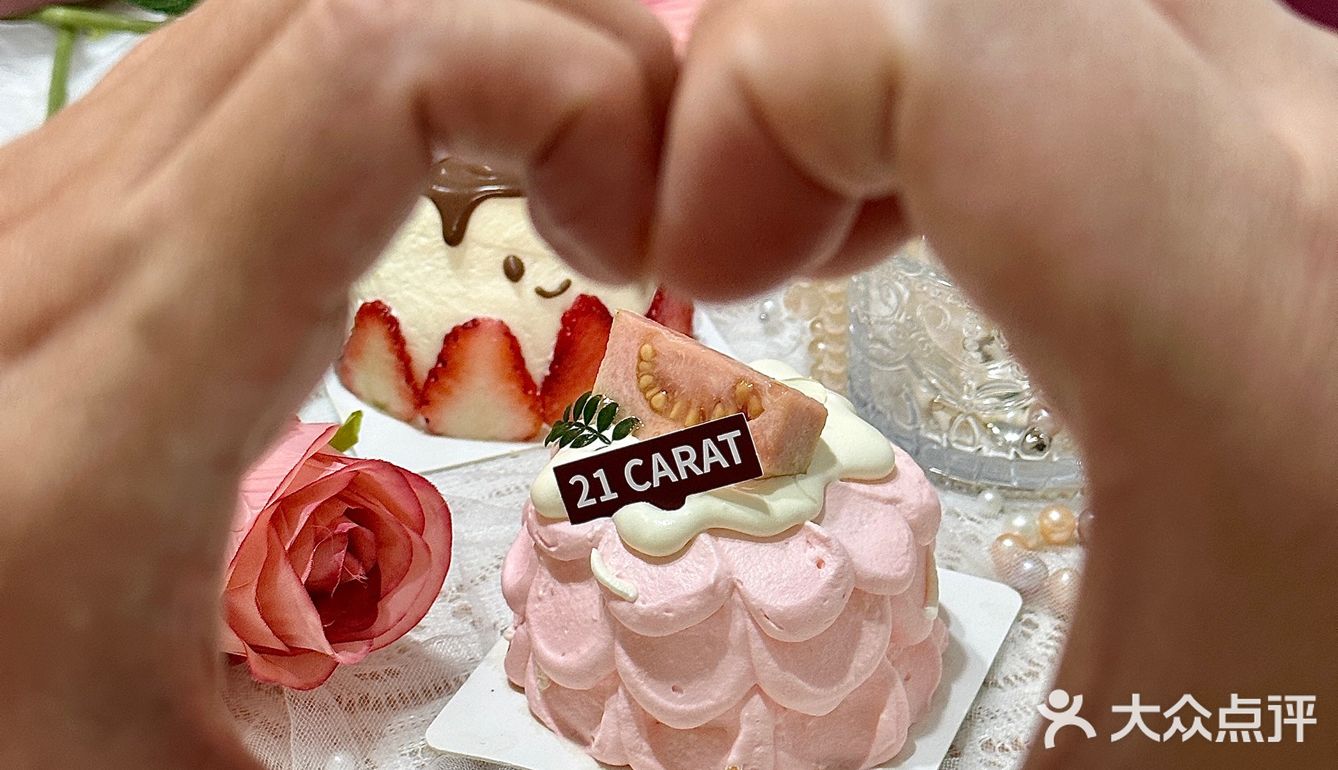 今天小确幸！藏在这些可爱的小蛋糕里！