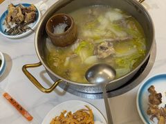 -朴小妹人参鸡汤火锅(长白山万达店)