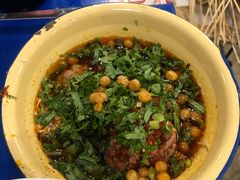 -马路边边串串香形象店(磐石路店)