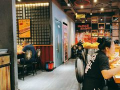 -喝丢一只鞋海鲜烧烤·海肠捞饭(文体街店)