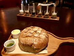 餐前面包-恰餐厅及酒吧 CHAR Bar & Grill (北京丽都皇冠假日店)